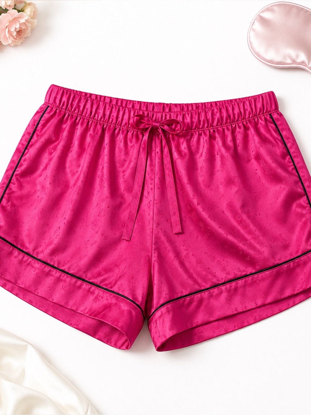 Victoria’s Secret Satin Sleep Shorts Pink Black Trim Size Small Y2K